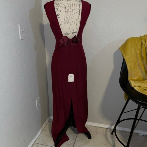 Formal Wine Gown - Picture 4 of 4